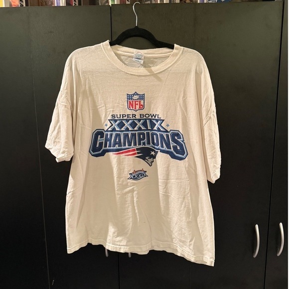 Delta Other - New England Patriots Super Bowl XXXIX Champions NFL T Shirt XL White Delta